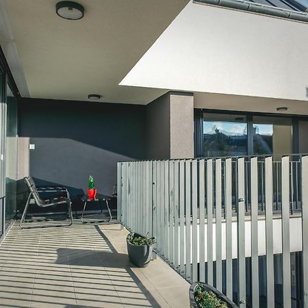 Nadas Apartman Szeged Buitenkant foto